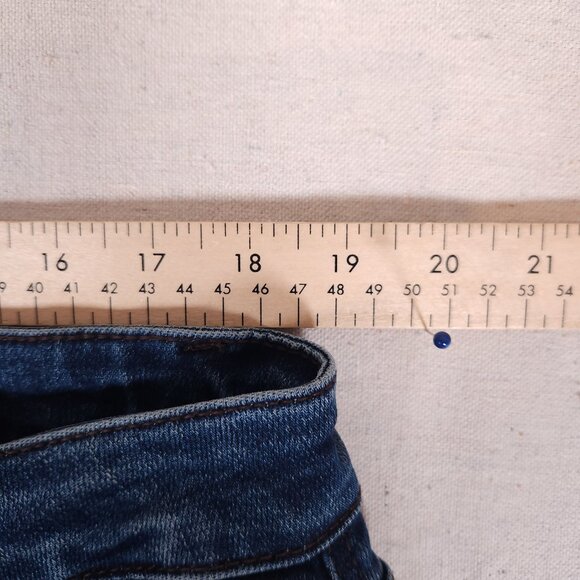 Judy Blue Tummy Control Bootcut Blue Jeans Womens 20W Short Denim Pants FLAWS - Picture 4 of 16